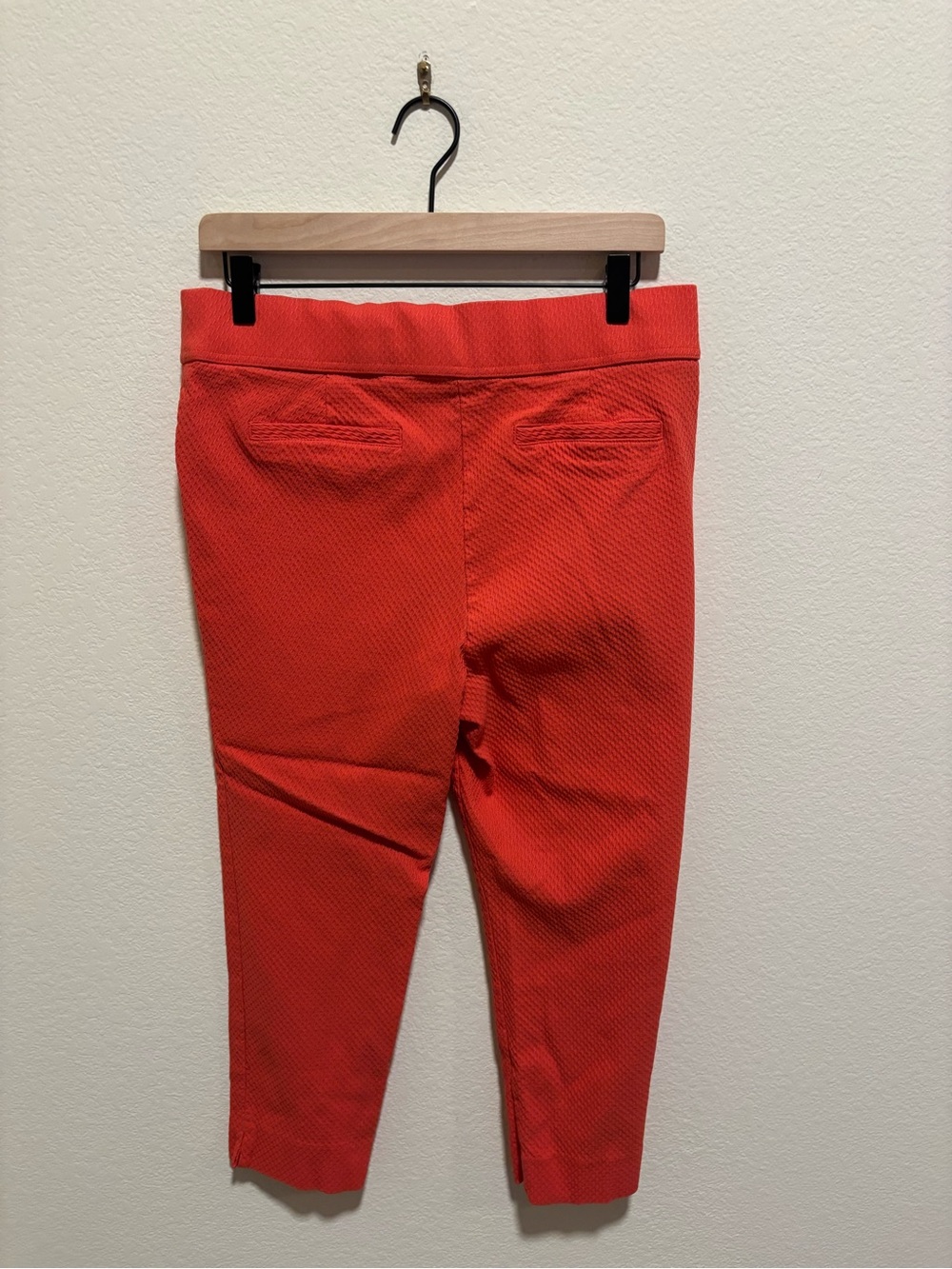 Rafaella Comfort Coral Hex Textured Cropped Yoga Workout Pants - Picture 4 of 4